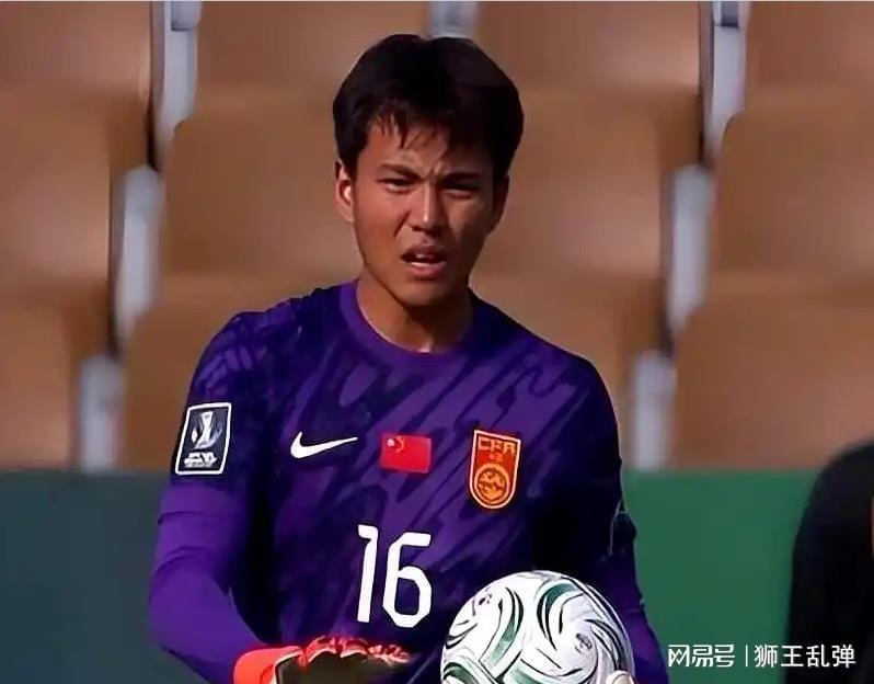 kaiyun-泰山两位置拉响警报！错失杨希再失李昊？后防补强别偏科